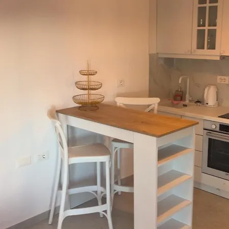 Calypso Sea View Privat bolig *