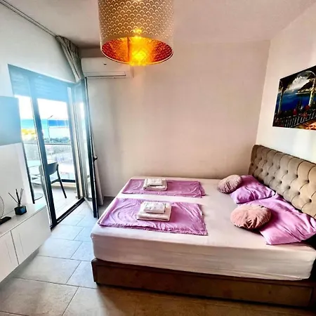 Calypso Sea View Homestay Sarande
